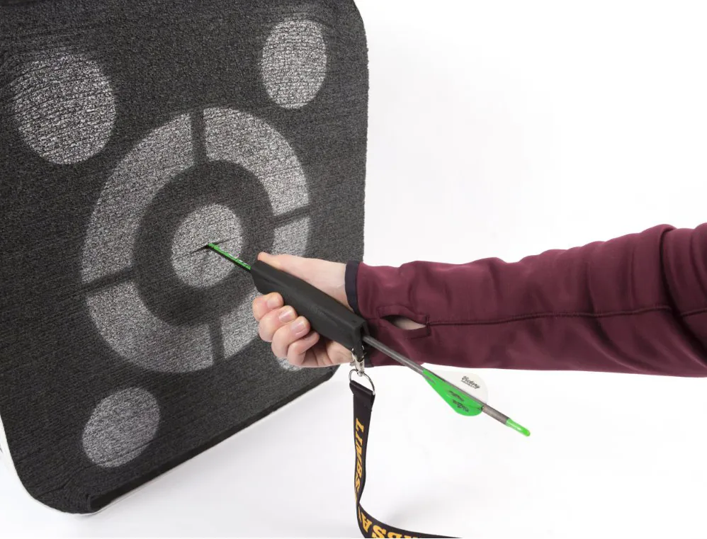 ARROW PULLERS